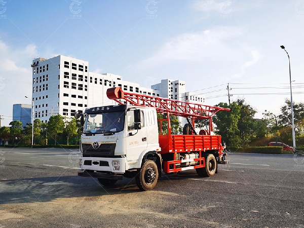 三環原裝四驅六缸汽車鉆機 三環原裝四驅六缸汽車鉆機